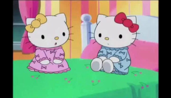 Kitty 和 Mimmy 偷糖果