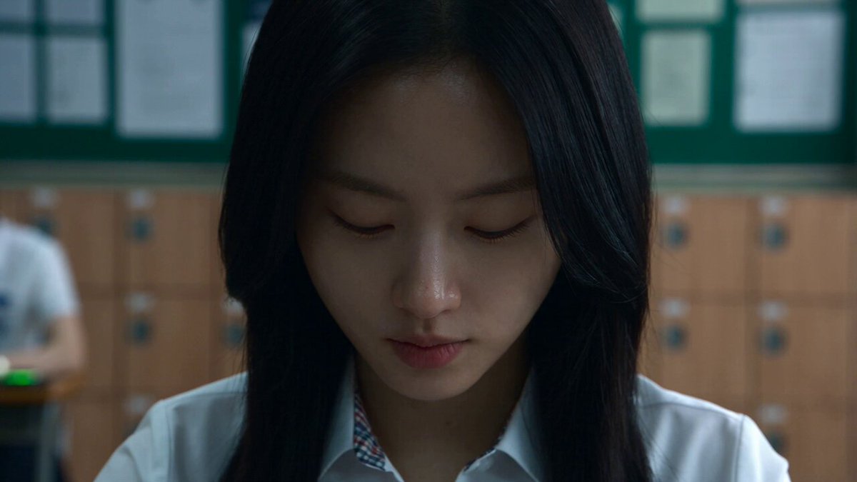 Korean University Classroom Horror Scene