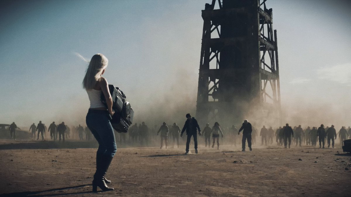 Post-Apocalyptic Heavy Cannon Battle