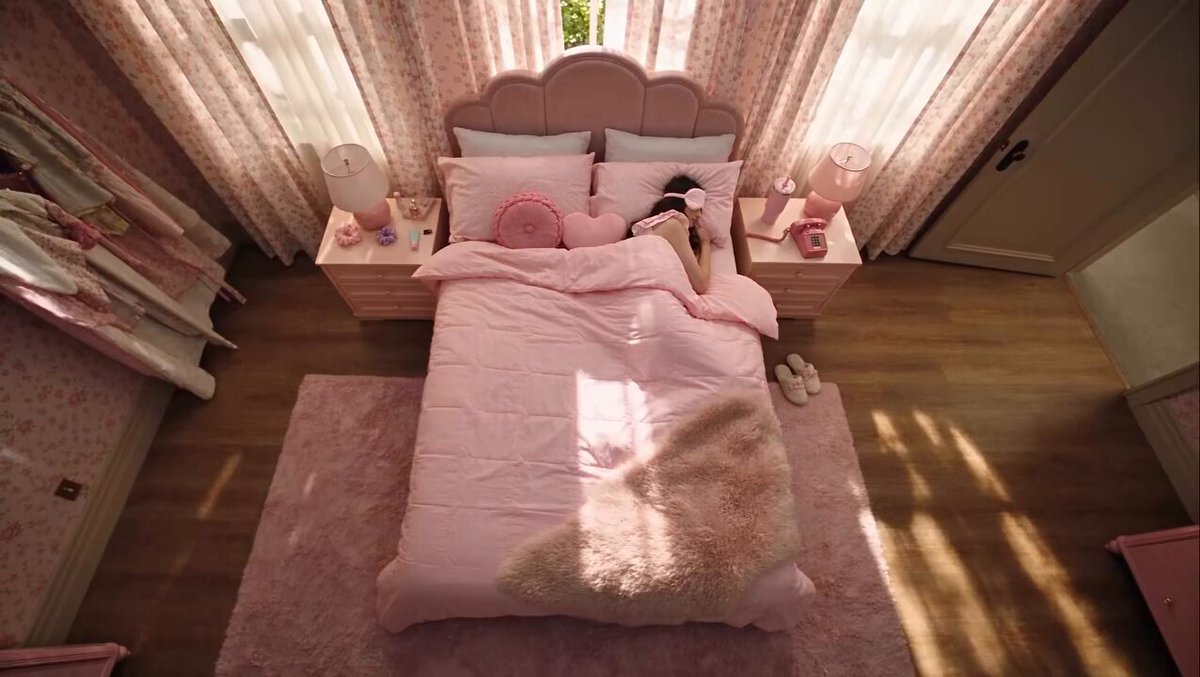 Dreamy Retro Pink Fashion Ad