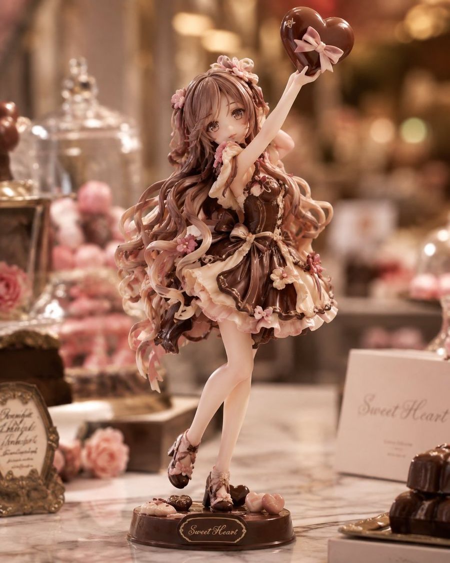 Chocolate Heart Figurine